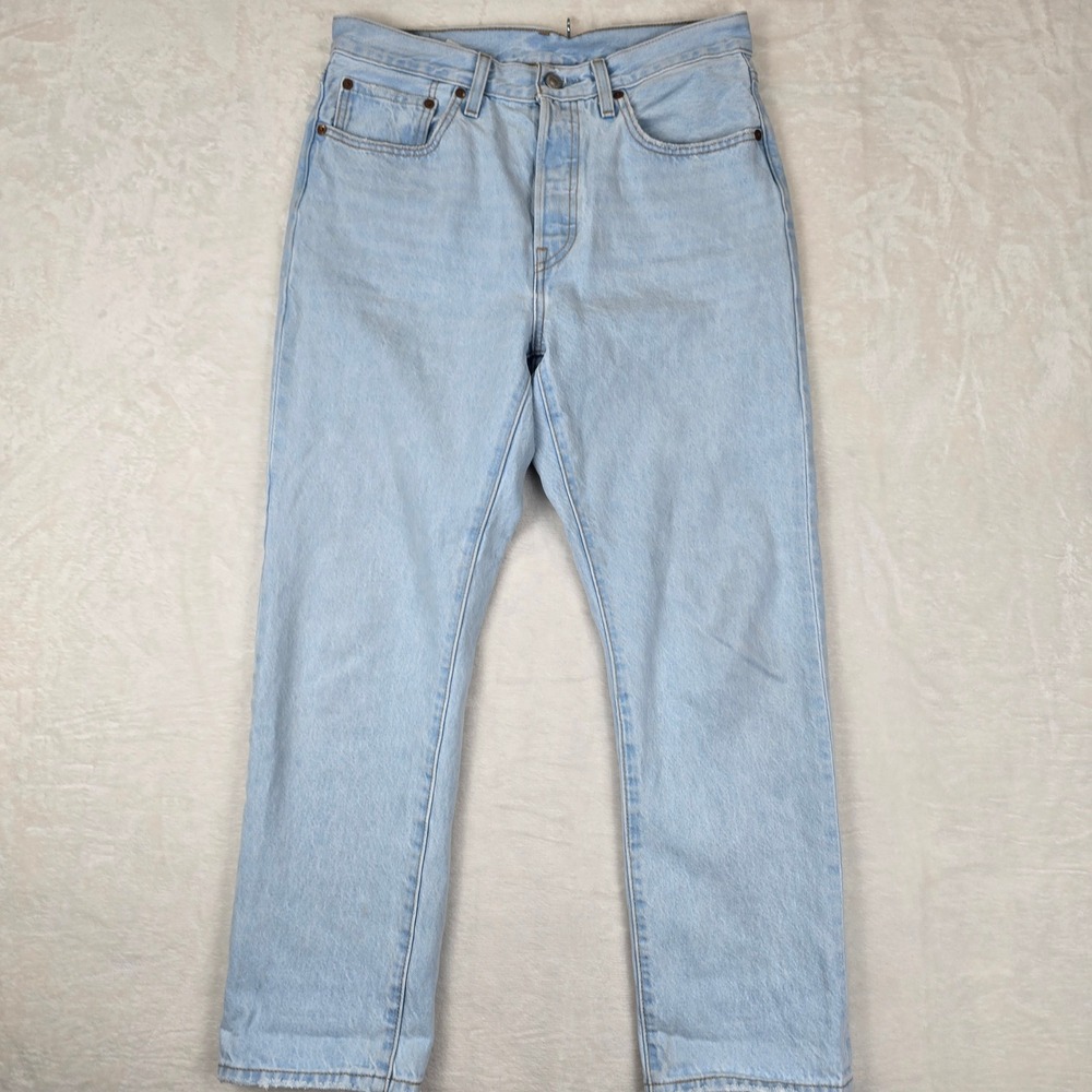 Levis 501 Original Fit Jeans Light Wash Blue Button Fly 12501-0381 W30 L28